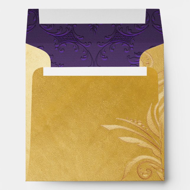 Or et enveloppe pourpre de carré de mariage (Dos (Bas))