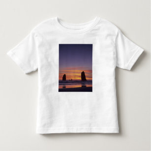 OR, Oregon Coast, Cannon Beach, seastacks at Toddler T-shirt