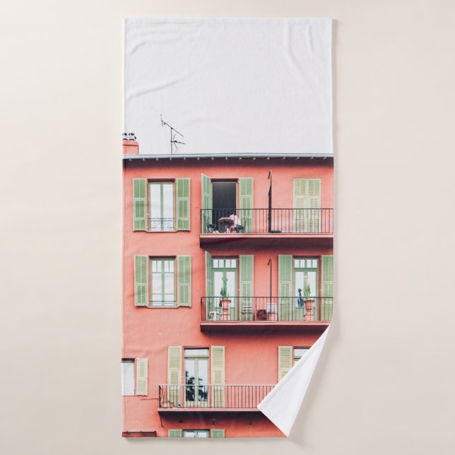 ORANGE AND GREEN 4-STOREY BUILDING BATH TOWEL (Bath Towel)