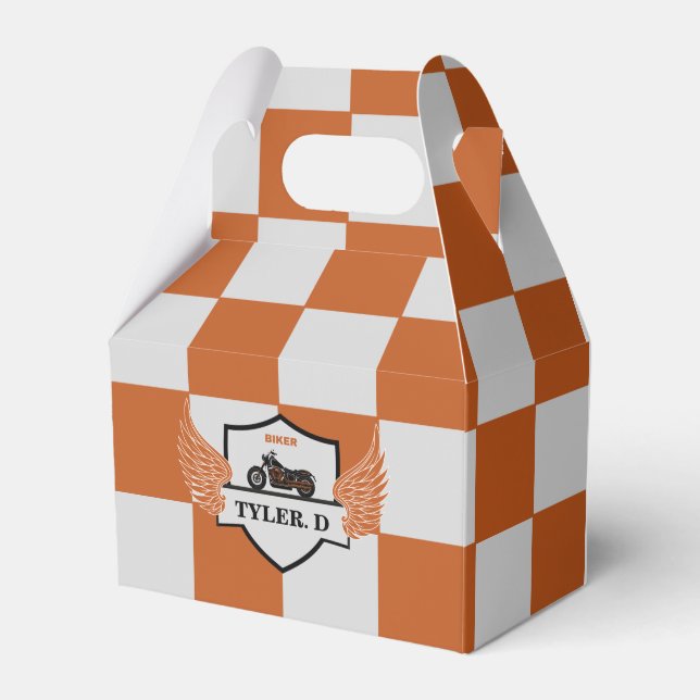 Orange and grey chequered  favor box (Front Side)