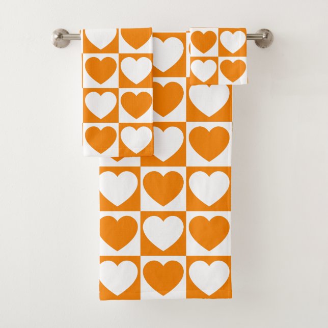 Orange and White Chequered Pattern With Hearts Bath Towel Set (Insitu)