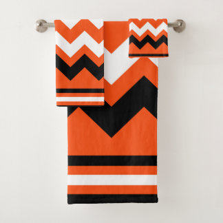 Orange Black and White Straight Zig Patterned Bath Towel Set