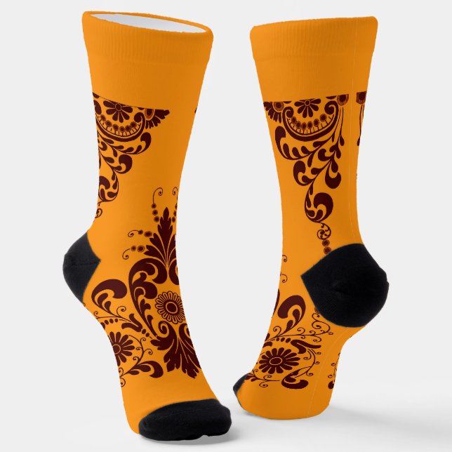 orange curlicues print socks (Angled)