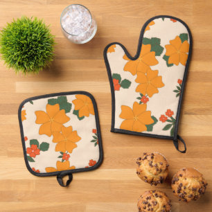 Orange Flowers, Floral Pattern, Pattern Of Flowers Oven Mitt & Pot Holder Set