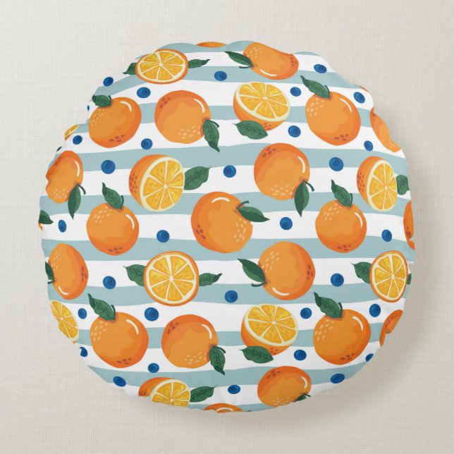 Oranges on striped background, summer pattern. round pillow (Front)