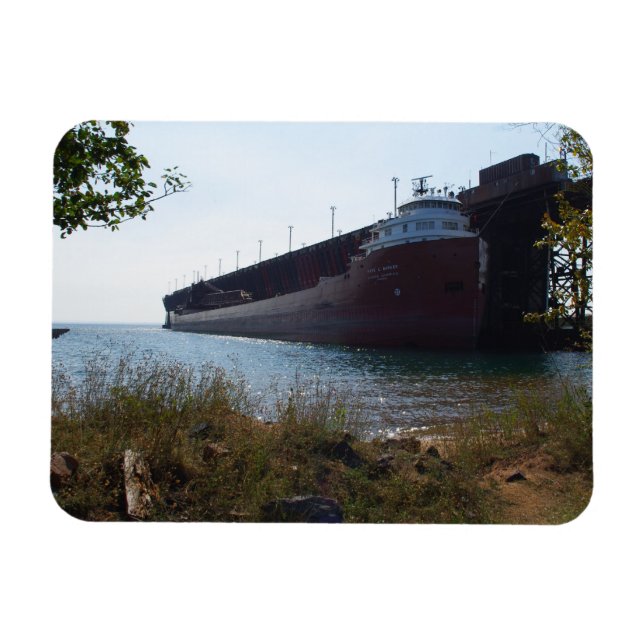Ore Boat at Marquette MI - Fridge Magnet (Horizontal)