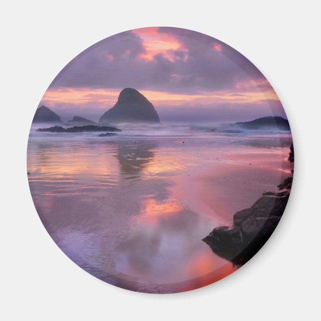 Oregon beach and sea stacks, sunset magnet (Front)