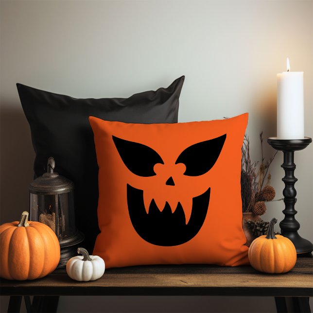 Oreiller à Citrouille Jack-o'-lantern (Créateur téléchargé)