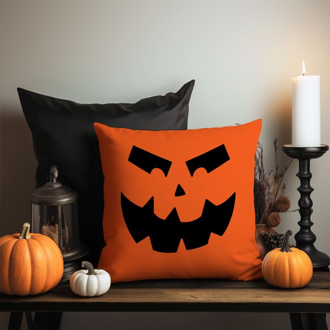Oreiller à Citrouille Jack-o'-lantern (Créateur téléchargé)
