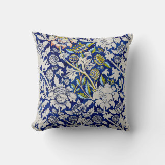 Oreiller à lancer floral bleu et blanc