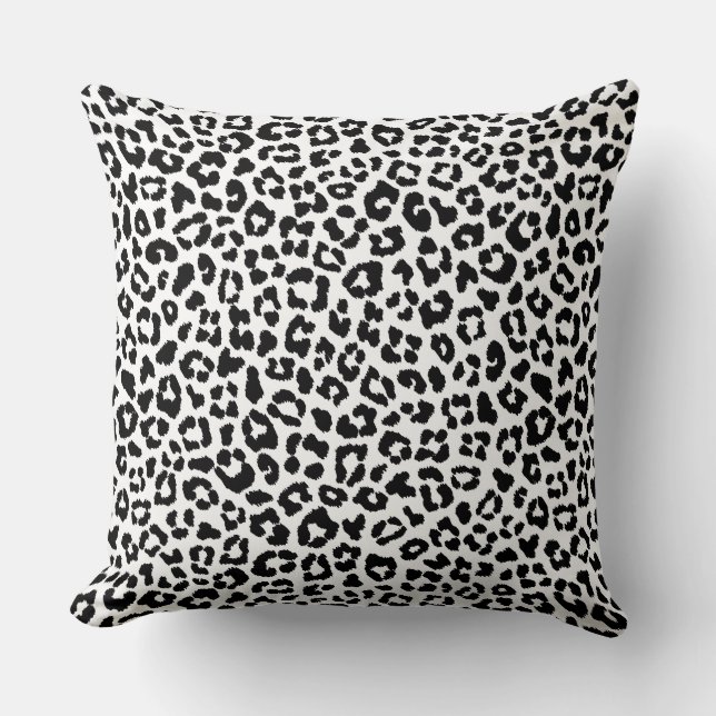 Oreiller de jet accent léopard noir et blanc chic (Recto)