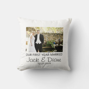 Oreiller de première année de mariage - Photo de m
