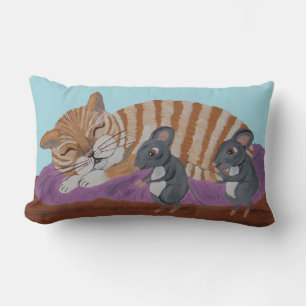 Oreiller jeté de chat endormi avec des souris sour