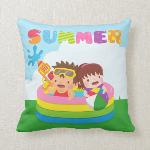 Oreiller jeté pour l'amusement des enfants dans la