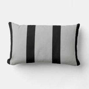 Oreiller rayé noir et gris