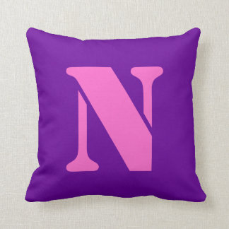 Oreillers lettre N