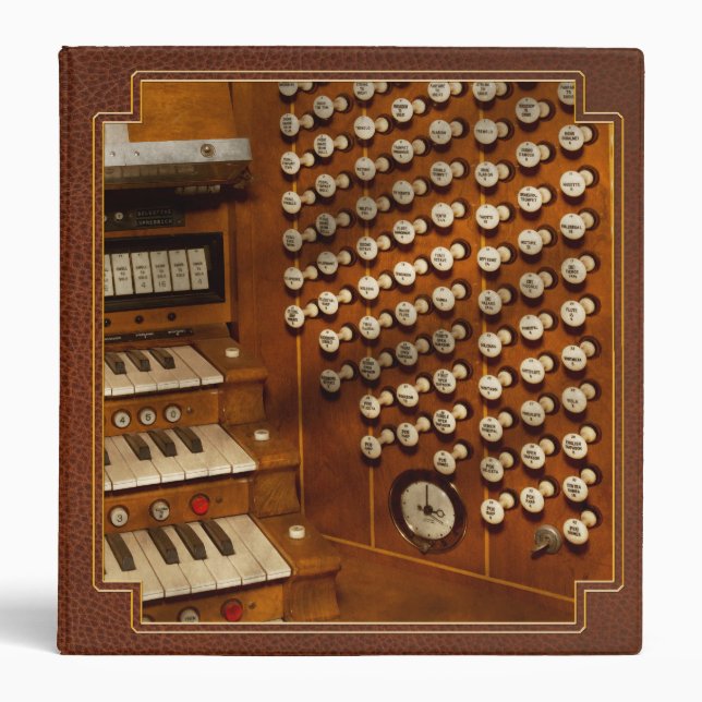 Organist - Ready at the controls Binder (Front)