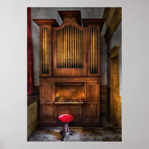 Organist - What a big organ you have Poster