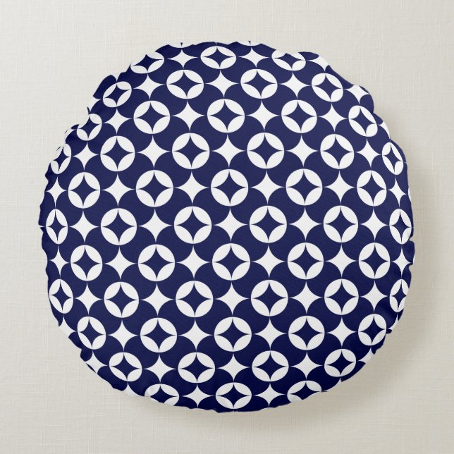 Oriental Blue Overlapping Circles Shippo Geometric Round Pillow (Front)