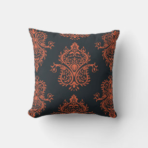 Oriental damask: Mediterranean vintage pattern. Throw Pillow