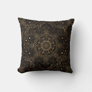 Oriental Mandala, Luxury Vintage Pattern. Throw Pillow