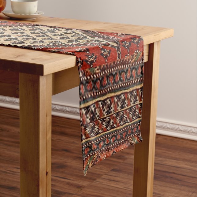 Oriental red runner pattern (In Situ)