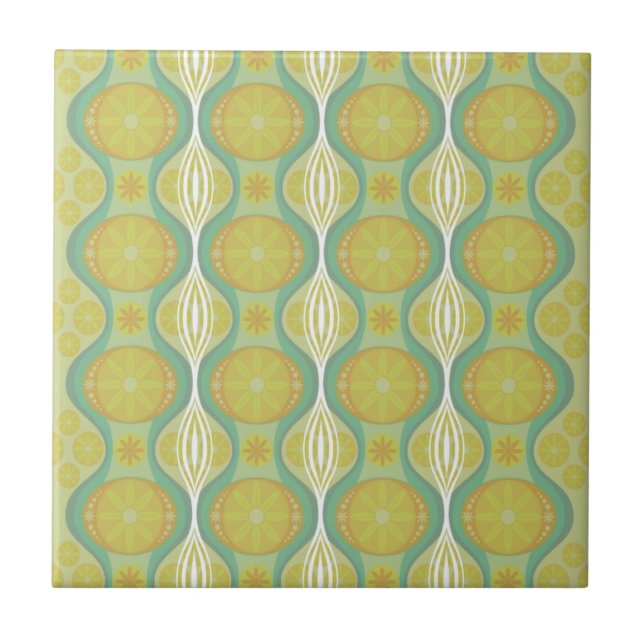 Original Retro Daisy pattern in Green Tile (Front)