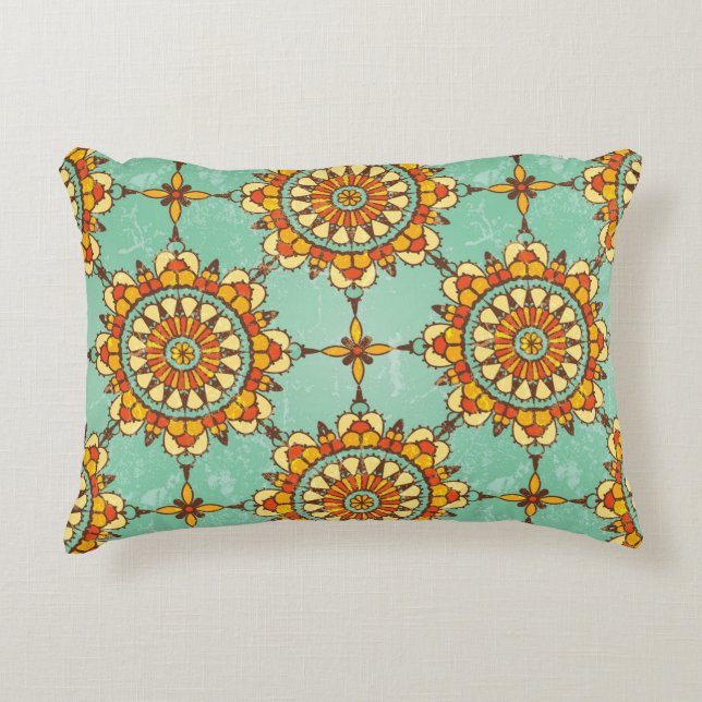 Ornamental pattern decorative pillow (Front)