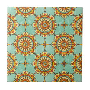 Ornamental pattern tile