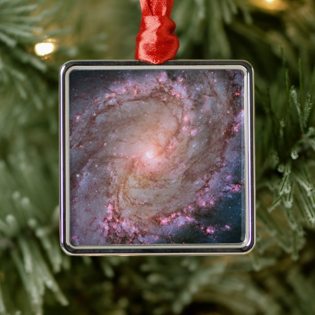 Ornement Carré Argenté Barred Spiral Galaxy Messier 83. (Arbre)
