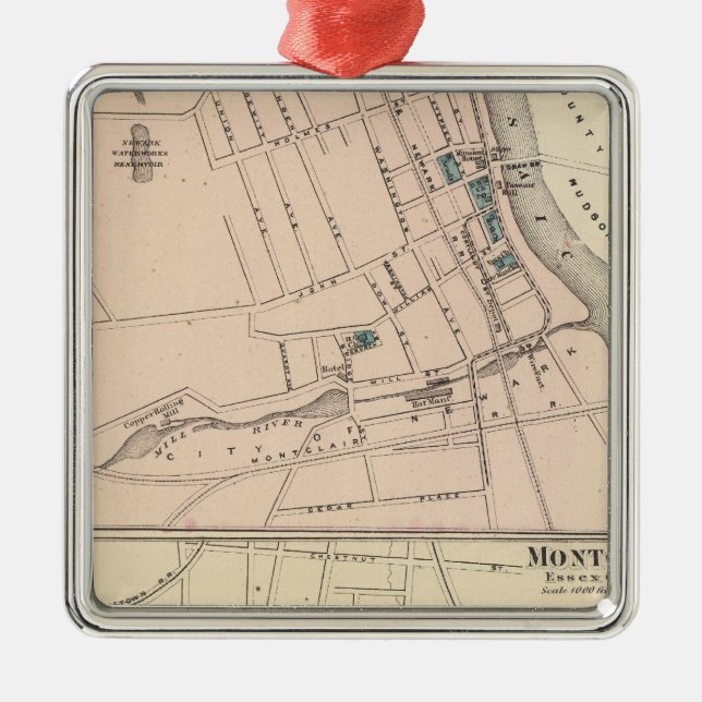 Ornement Carré Argenté Belleville, Montclair, NJ (Devant)