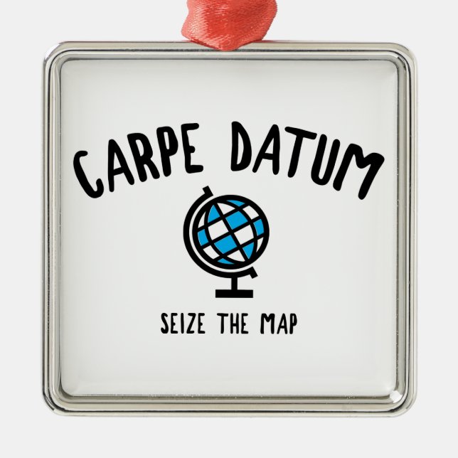 Ornement Carré Argenté Carpe Datum Saisir La Carte (Devant)