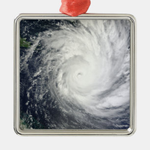 Ornement Carré Argenté Cyclone tropical Yasi