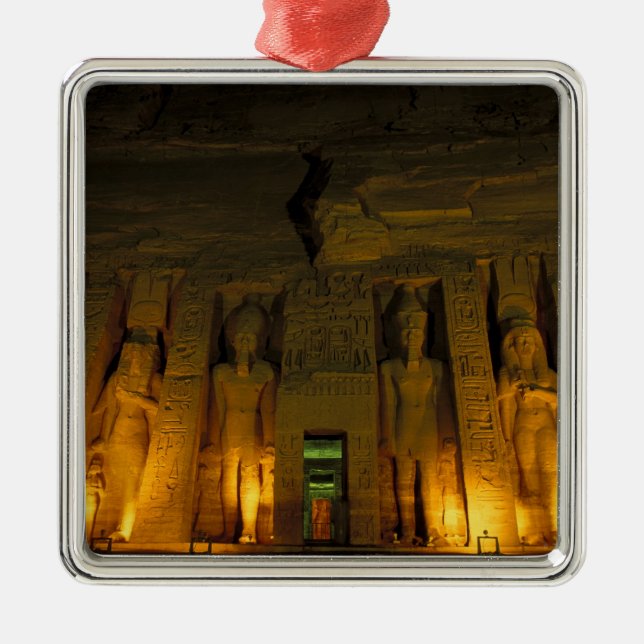 Ornement Carré Argenté Egypte, Abu Simbel, Façade éclairée de Small (Devant)