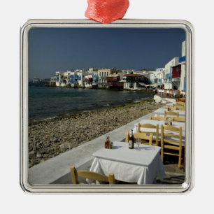 Ornement Carré Argenté Europe, Grèce, Mykonos. Vue sur le bord de mer