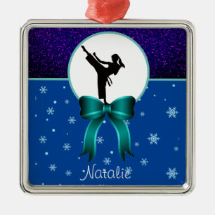 Ornement Carré Argenté Karate Girls Parties scintillant et Bow Snowflake