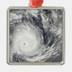 Ornement Carré Argenté Le cyclone tropical Gael au large de Madagascar