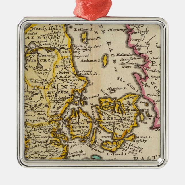 Ornement Carré Argenté Le Danemark (Devant)