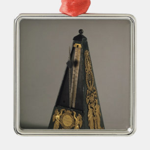 Ornement Carré Argenté Métronome pyramidal, 1815