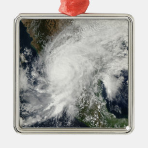 Ornement Carré Argenté Ouragan Kenna