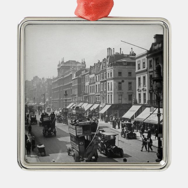 Ornement Carré Argenté Piccadilly, Londres (Devant)