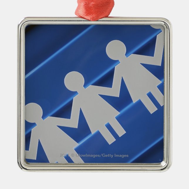 Ornement Carré Argenté Plan rapproché des poupées à chaînes de papier (Devant)