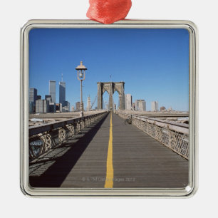 Ornement Carré Argenté Pont de Brooklyn