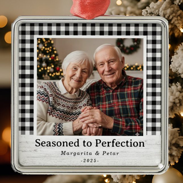 Ornement Carré Argenté Saisonné à la perfection - Grand-parents Photo (Cozy gingham frame, rustic charm — “Seasoned to Perfection” holiday photo ornament design.)