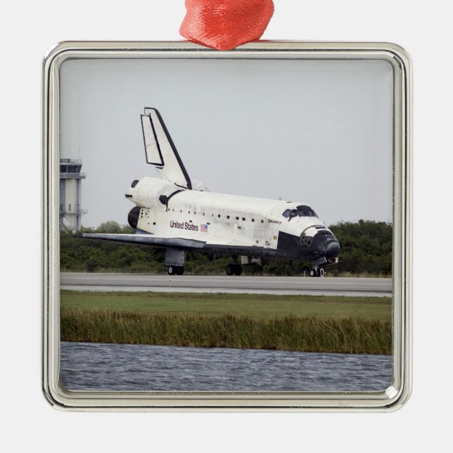 Ornement Carré Argenté Space Shuttle Discovery sur la piste (Devant)