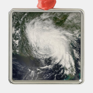 Ornement Carré Argenté Tempête tropicale Fay 3