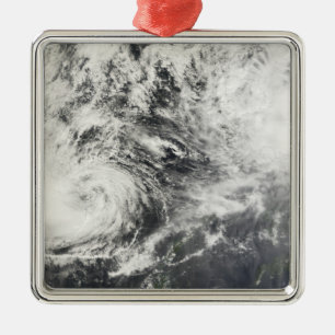 Ornement Carré Argenté Typhoons Mitag et Hagibis