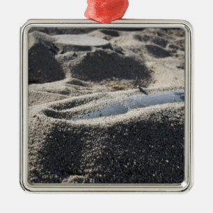 Ornement Carré Argenté Un affichage statique d'une coquille d'artillerie