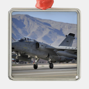 Ornement Carré Argenté Un combattant italien de l'Armée de l'Air AMX