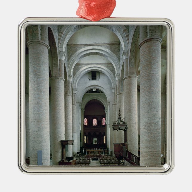 Ornement Carré Argenté Vue de la nef, regardant vers l'autel (Devant)